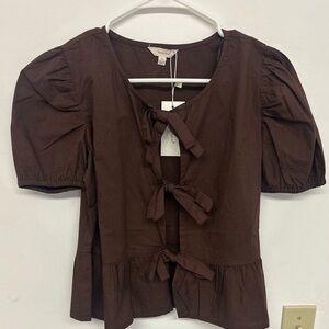 NWT tie front brown top